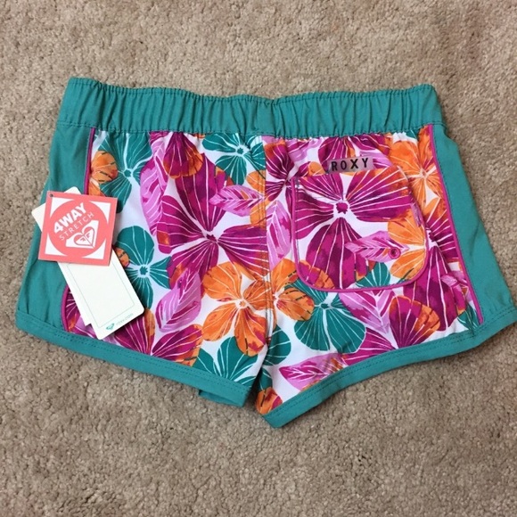 💕LAST PAIR💕 NWT Roxy Girl Swim Shorts ❤️ - Picture 2 of 2